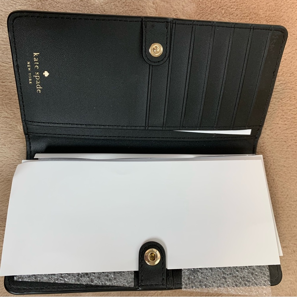 NWT Kate Spade Large Slim Bifold Wallet. Tan and Black with Gold Accents. - Picture 5 of 10